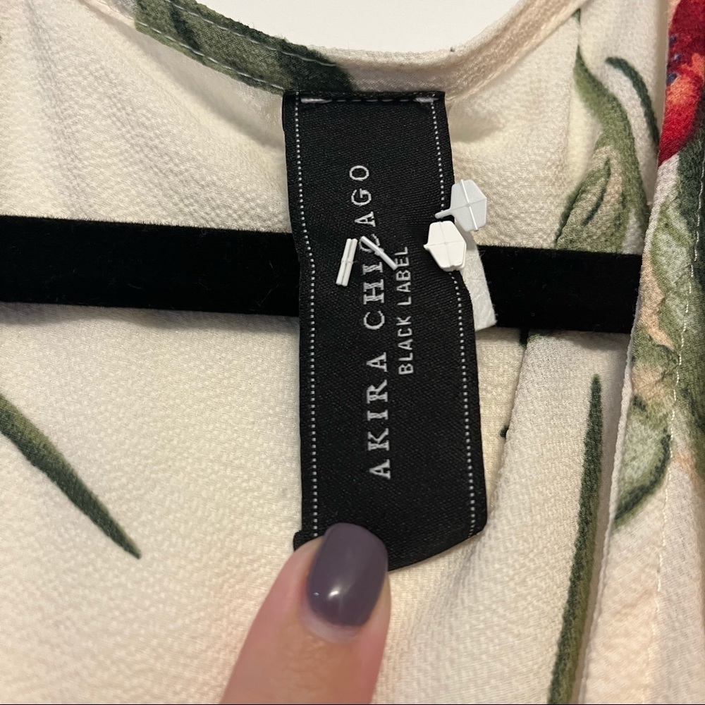 Akira Chicago Black Label White Floral Maxi Dress - Picture 3 of 8